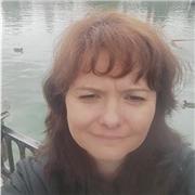 Profesora de química imparte clases